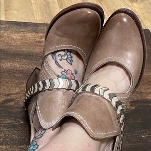 Steve Madden Freebirds “Blades”.